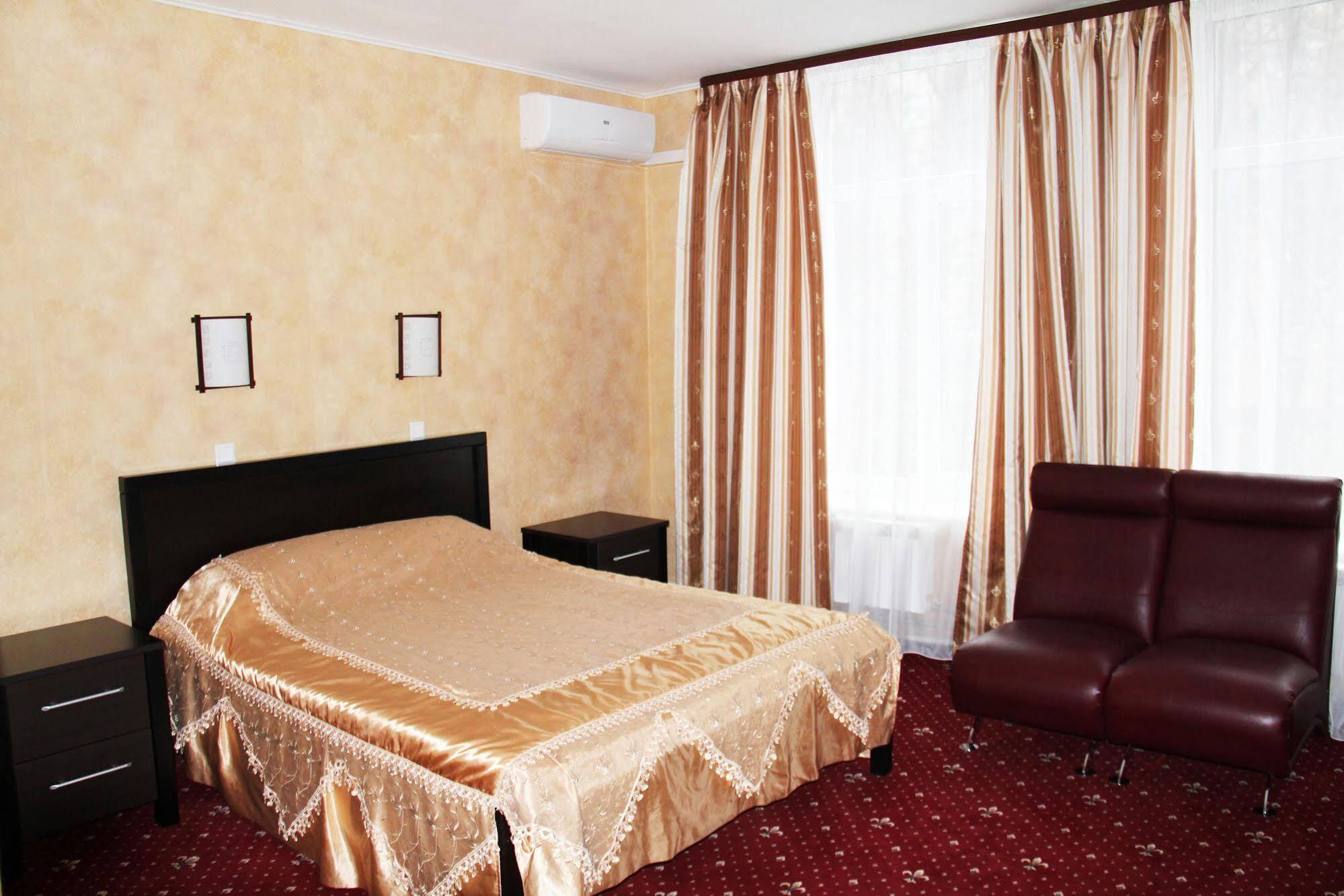 Pervomayskaya Hotel Moscou Extérieur photo